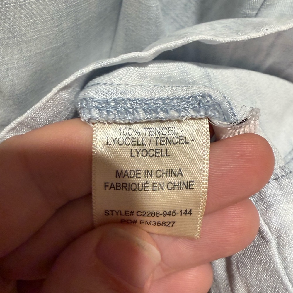 cloth & stone Light Blue Sleeveless Button-Front Blouse Size M Anthropologie - Picture 4 of 4